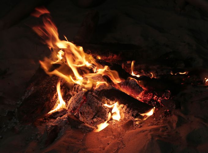 ¿Qué es un deshollinador de chimeneas?